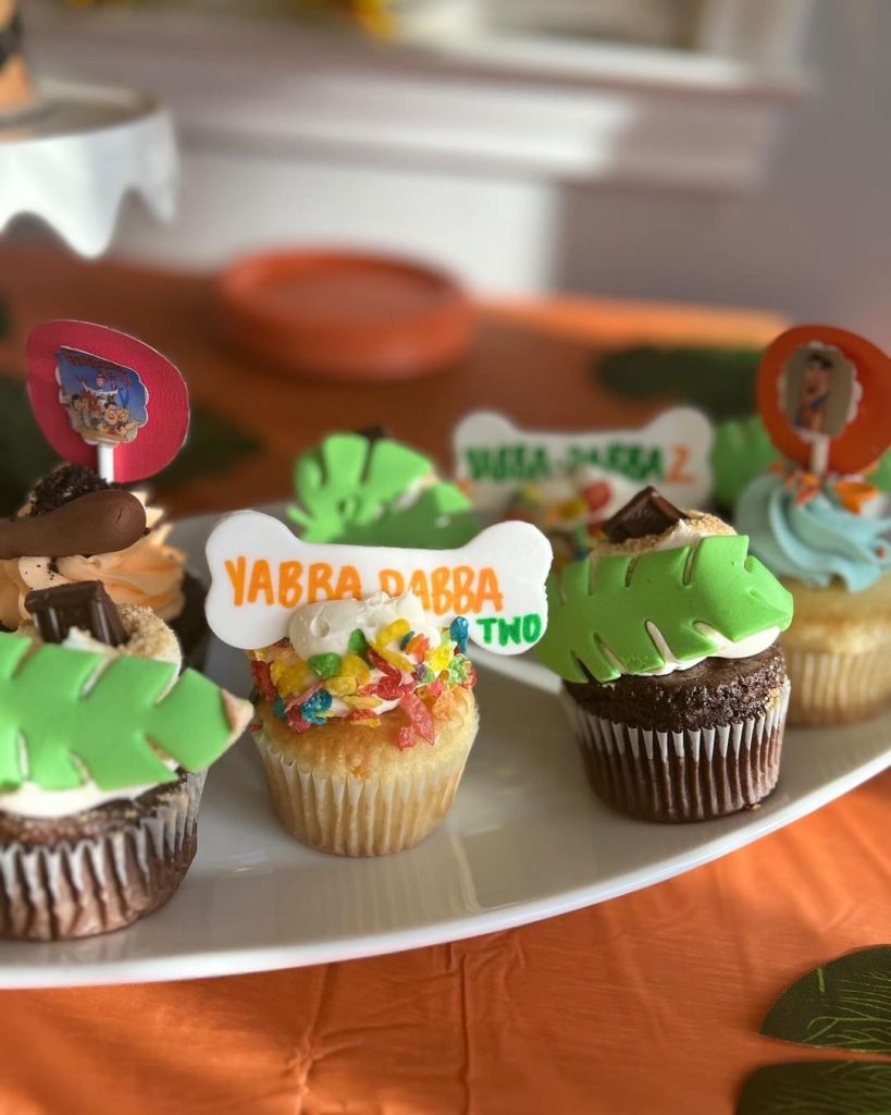 Custom Cupcakes – Sugar Mama’s Sweets and Treats